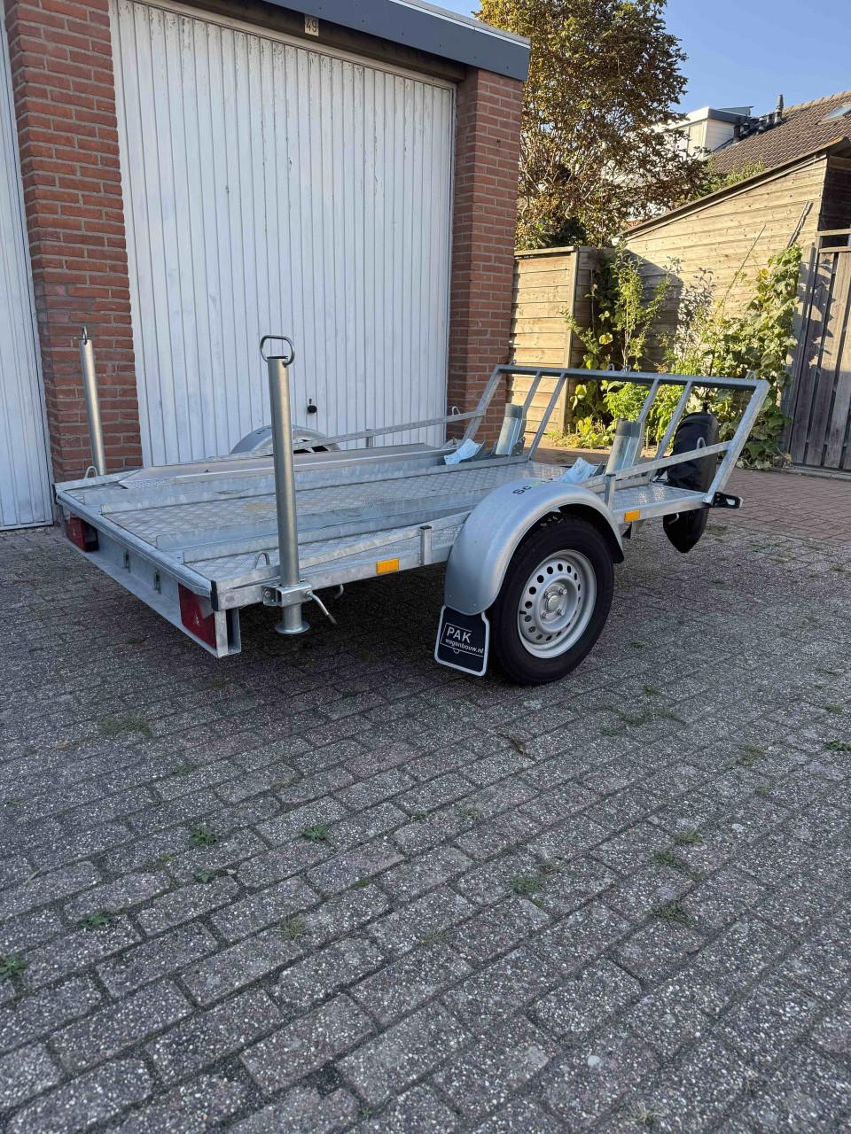 Motor aanhangwagen