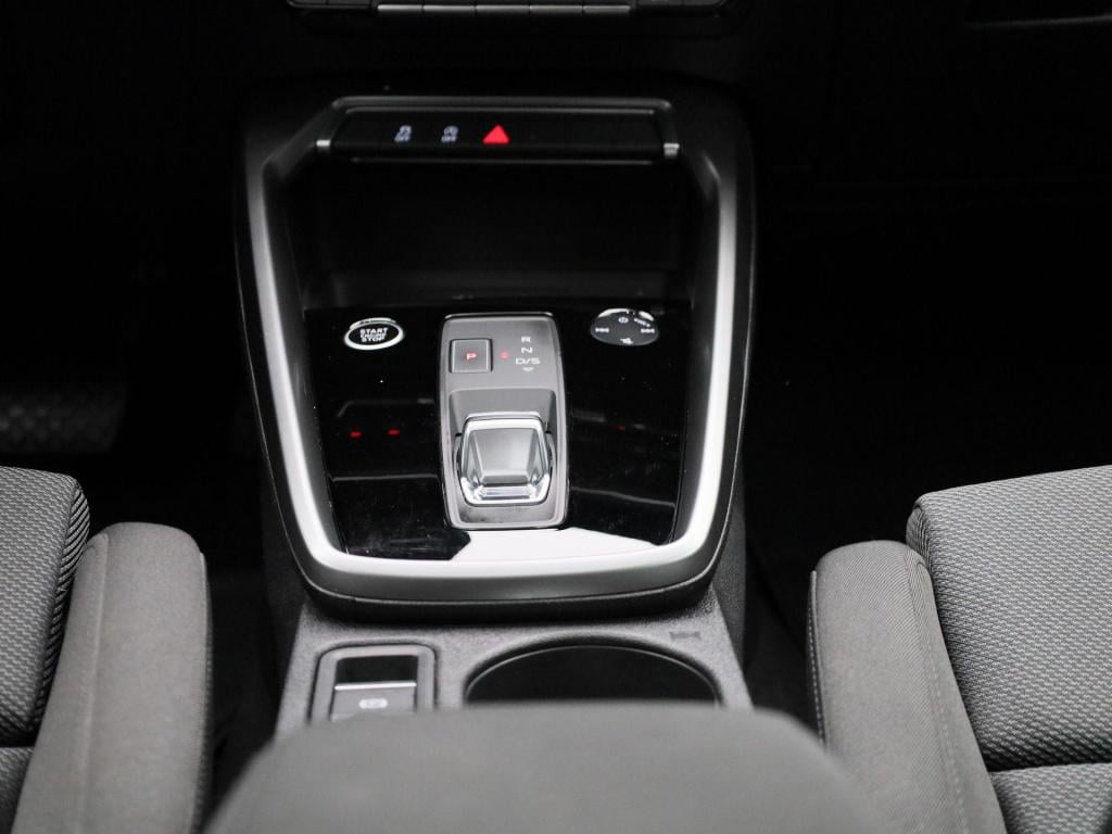 Audi A3 sportback 35 tfsi business edition | automaat | apple carplay | pan