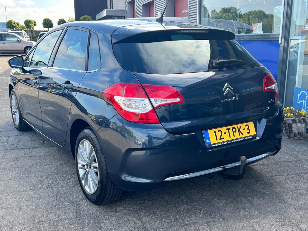 Citroen C4 1.6 vti collection, navi, trekhaak enz...