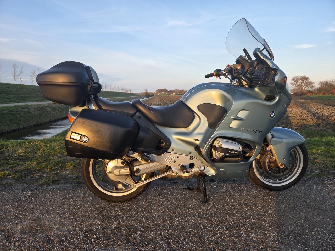 BMW R1100RT ABS met 3-delig kofferset (inruil mogelijk)