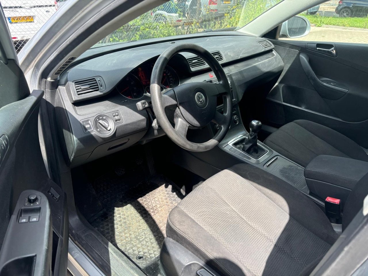 Volkswagen Passat 2.0 FSI 141.195KM Jaar Apk