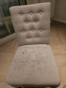 Tafel + stoelen