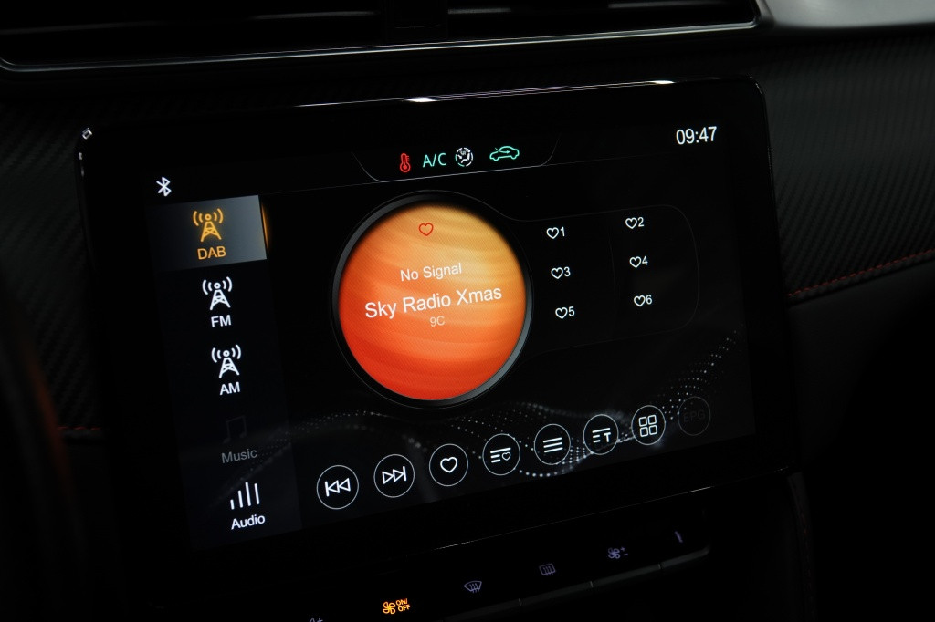 MG ZS 1.5 vti | pdc | led | cruise |