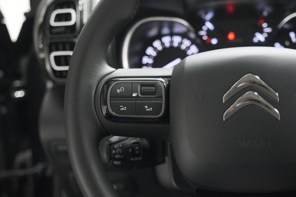 Citroen C3 Aircross puretech 130 eat6 max | parkeersensoren | stoelverwarmi