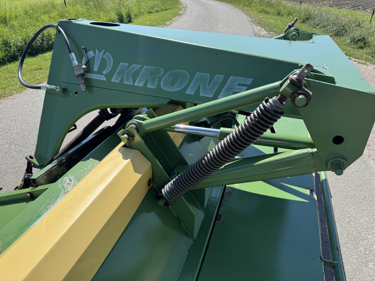 Krone Frontmaaier met kneuzer