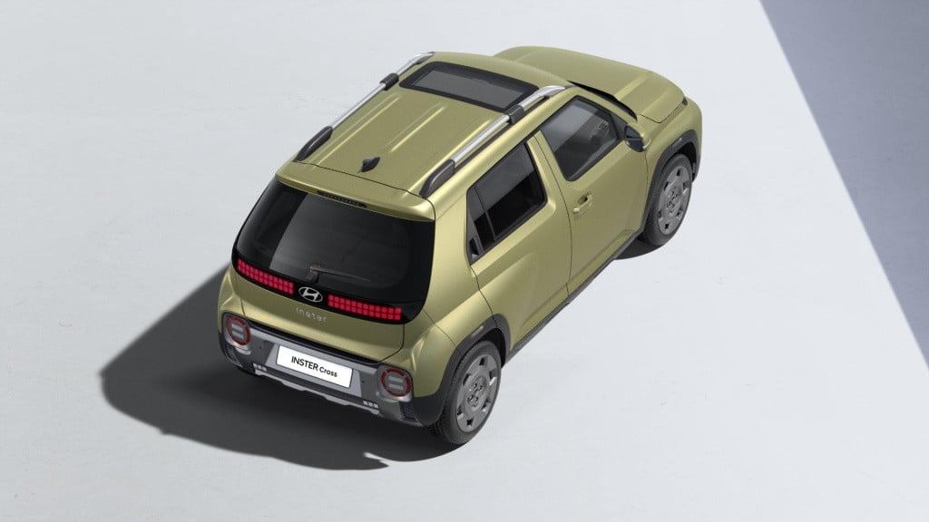 Hyundai Inster cross sky plus 49 kwh