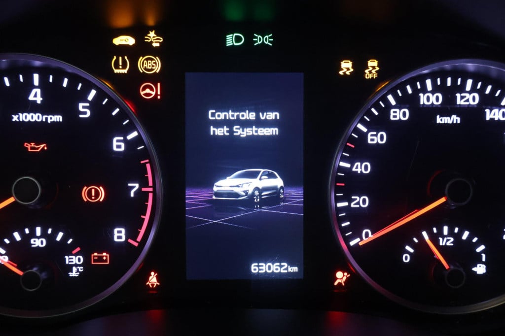 Kia Rio 1.0 t-gdi mhev gt-line nl auto, carplay, lane, stoel + stuurverwarm