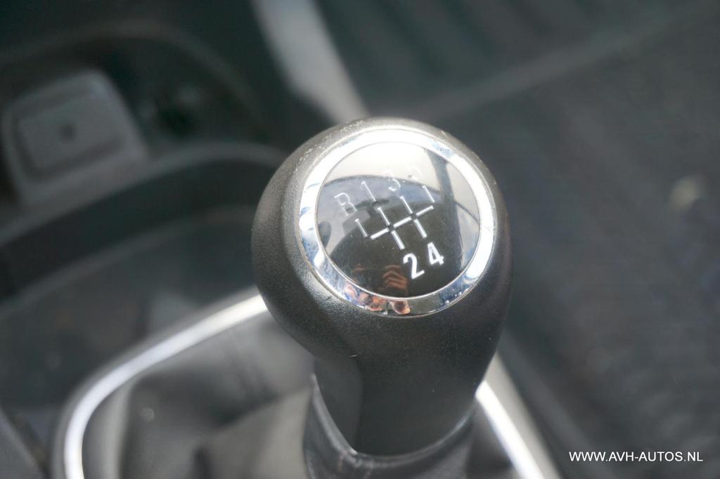 Opel Corsa 1.2 ecoflex anniversay edition lpg