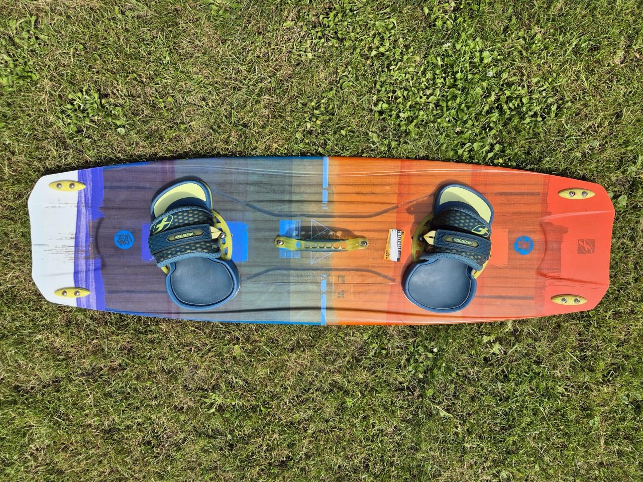 F-one Traxe lite tech kiteboard