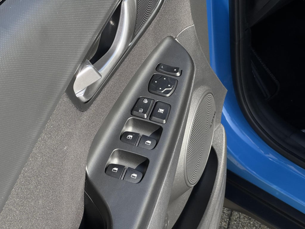 Hyundai Kona 1.6 gdi hev comfort smart | trekhaak | navigatie | adapt. crui