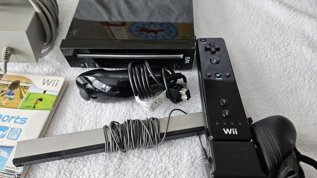 Nintendo Wii console + Wii Sports – Werkend