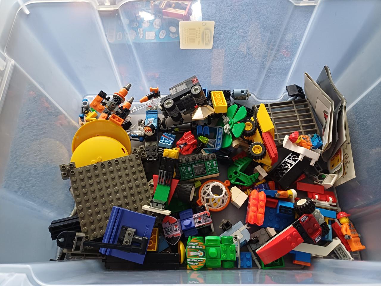 Lego + opbergbox.