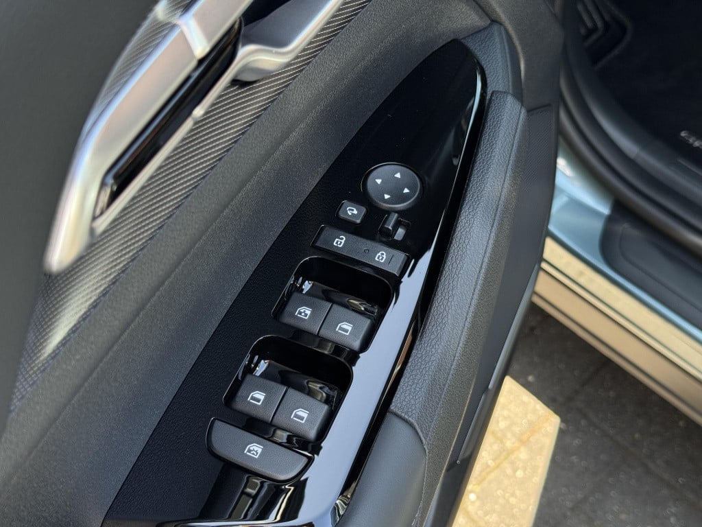 Kia Sportage 1.6 t-gdi plug-in hybrid awd dynamicline | navigatie | camera 