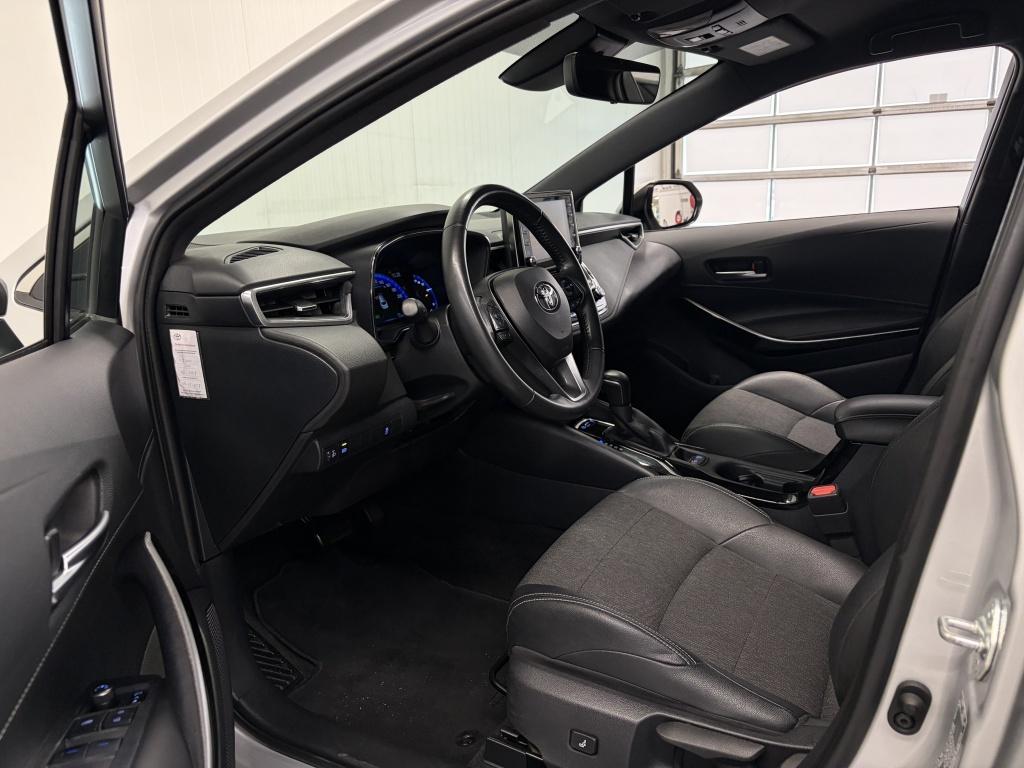 Toyota Corolla Touring Sports 1.8 hybrid dynamic