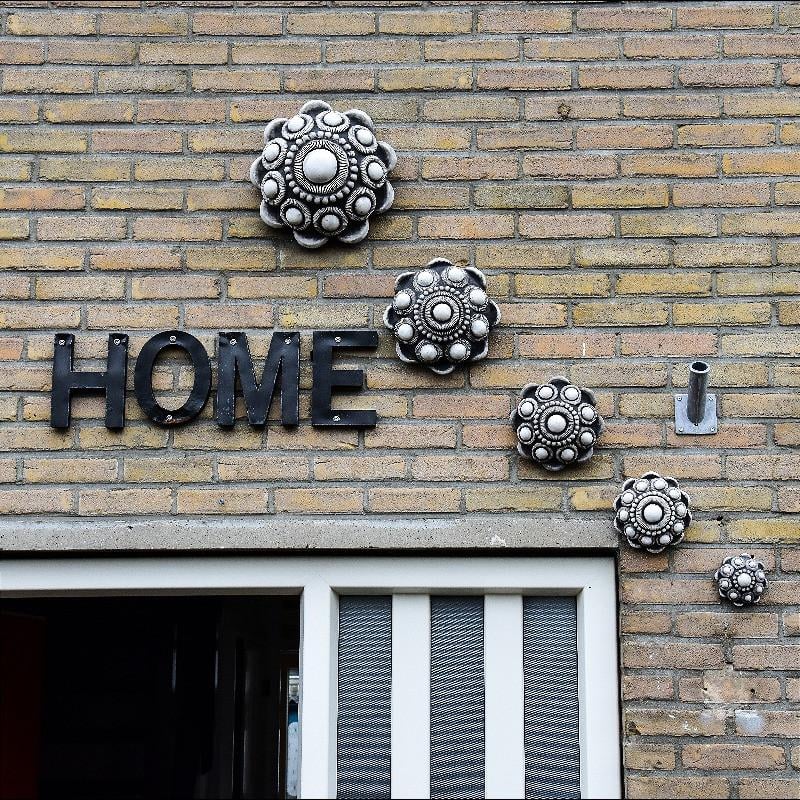 Zeeuwse hangknop beton - verkrijgbaar in 5 diameters en 4 kleuren.