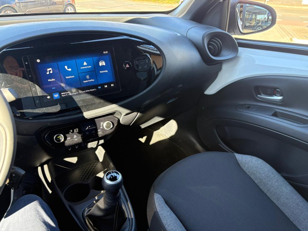 Toyota Aygo x 1.0 vvt-i mt play