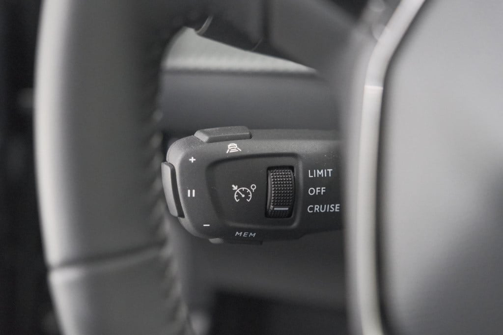 Peugeot 208 puretech 100 allure pack | camera | adaptieve cruise control | 