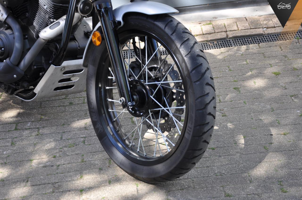 Yamaha SCR 950 / XVS950R