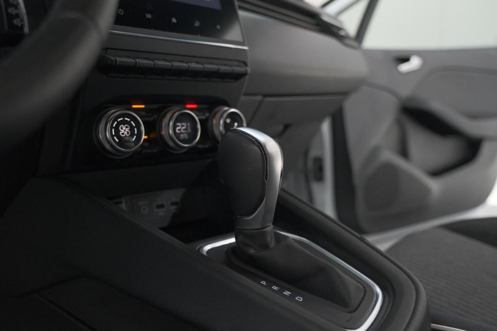 Renault Clio tce 130 edc intens | 360 camera | apple carplay | parkeersenso