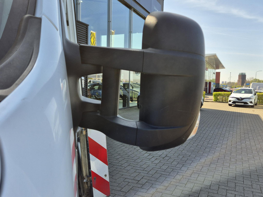 Renault Master t35 2.3 dci 180 l3 h2 v/d born glasresteel, trekhaak, camera