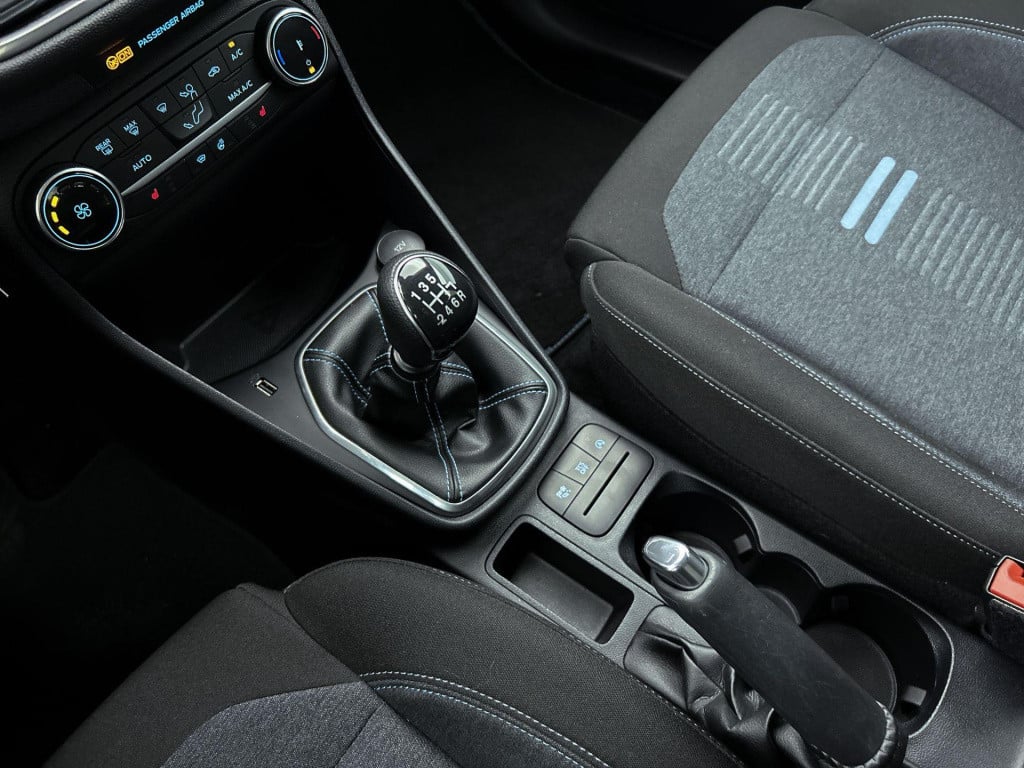 Ford Fiesta 1.0i ecoboost 70kw active btw auto! | 17'' lmv | winter pack | 