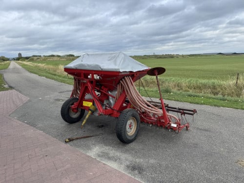 Accord Pneumatic zaaimachine