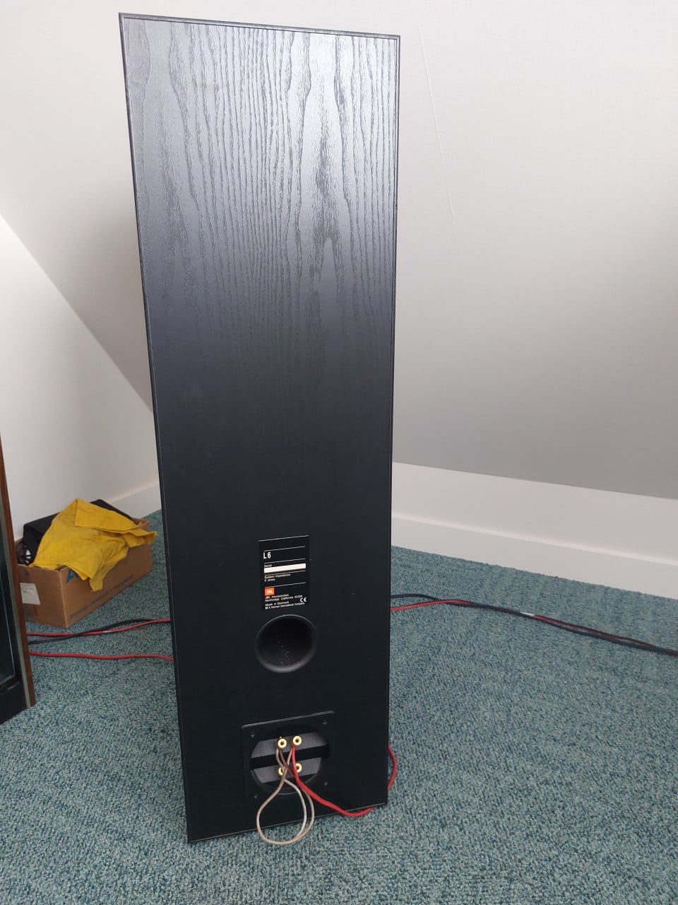 JBL L6 vloerstaande zuilluidsprekers