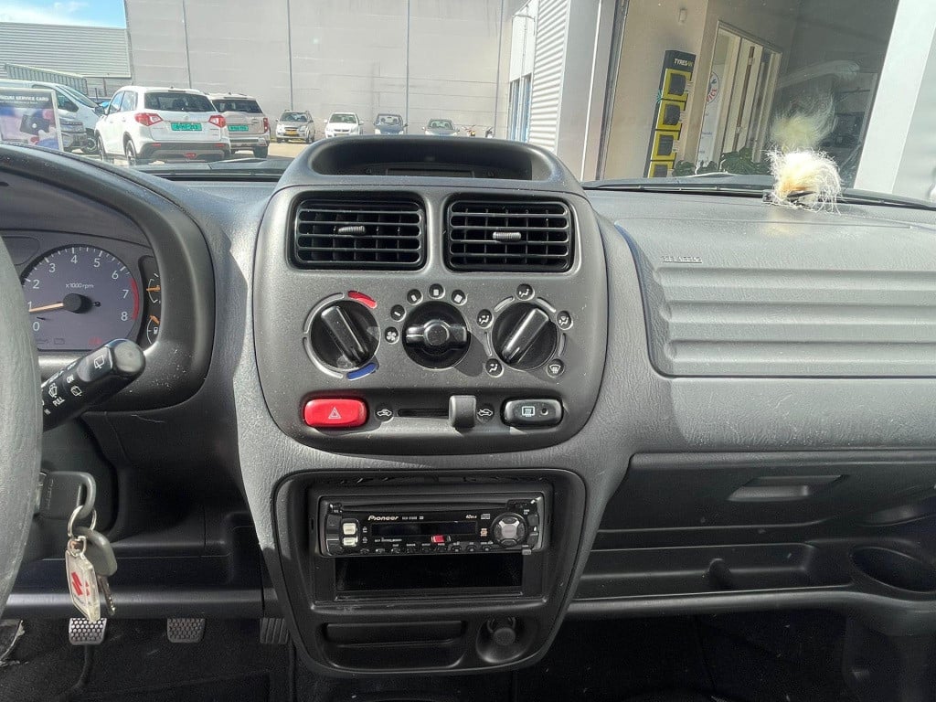 Suzuki Ignis 1.3-16v gl