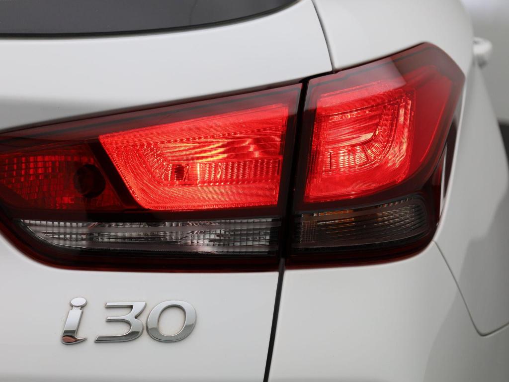 Hyundai I 30 wagon 1.0 t-gdi mhev comfort smart | automaat | navigatie | ac