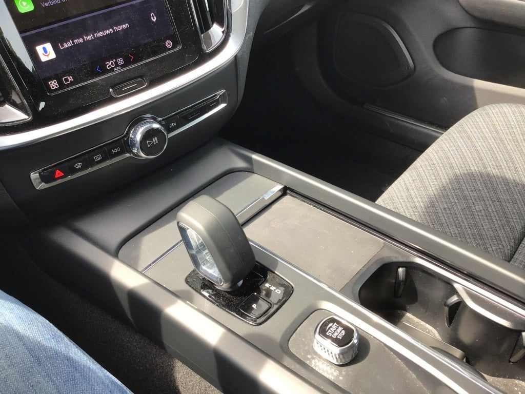 Volvo V60 b3 163pk essential| camera| adap.cruise| google maps