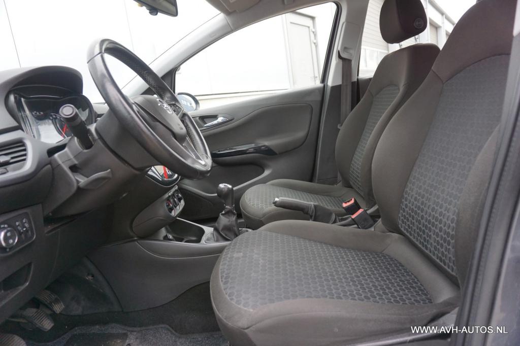 Opel Corsa 1.4 color edition