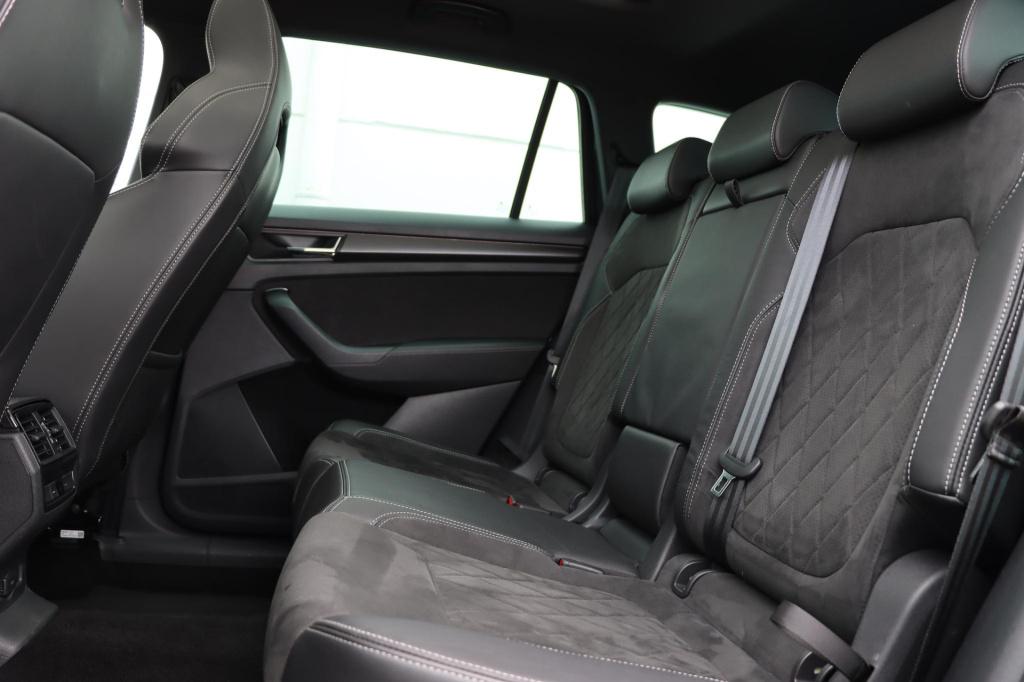 Skoda Kodiaq 1.5 tsi sportline business comfort 150pk dsg7