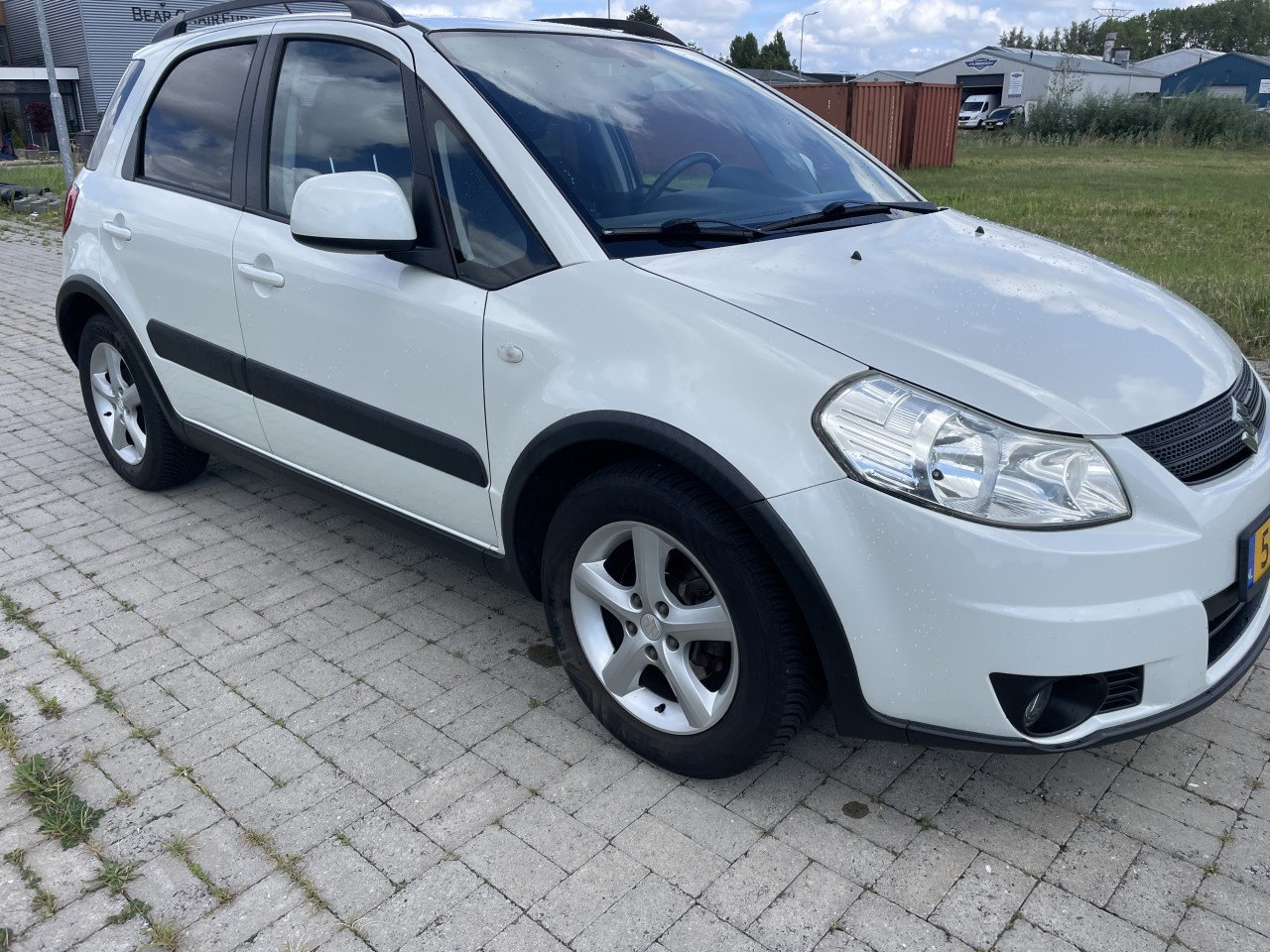 Suzuki sx4 1.6 shogun suv