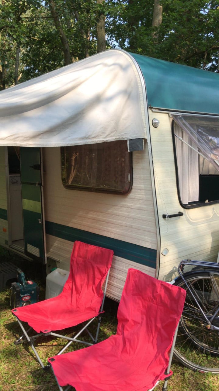 Mooie retro Ever caravan