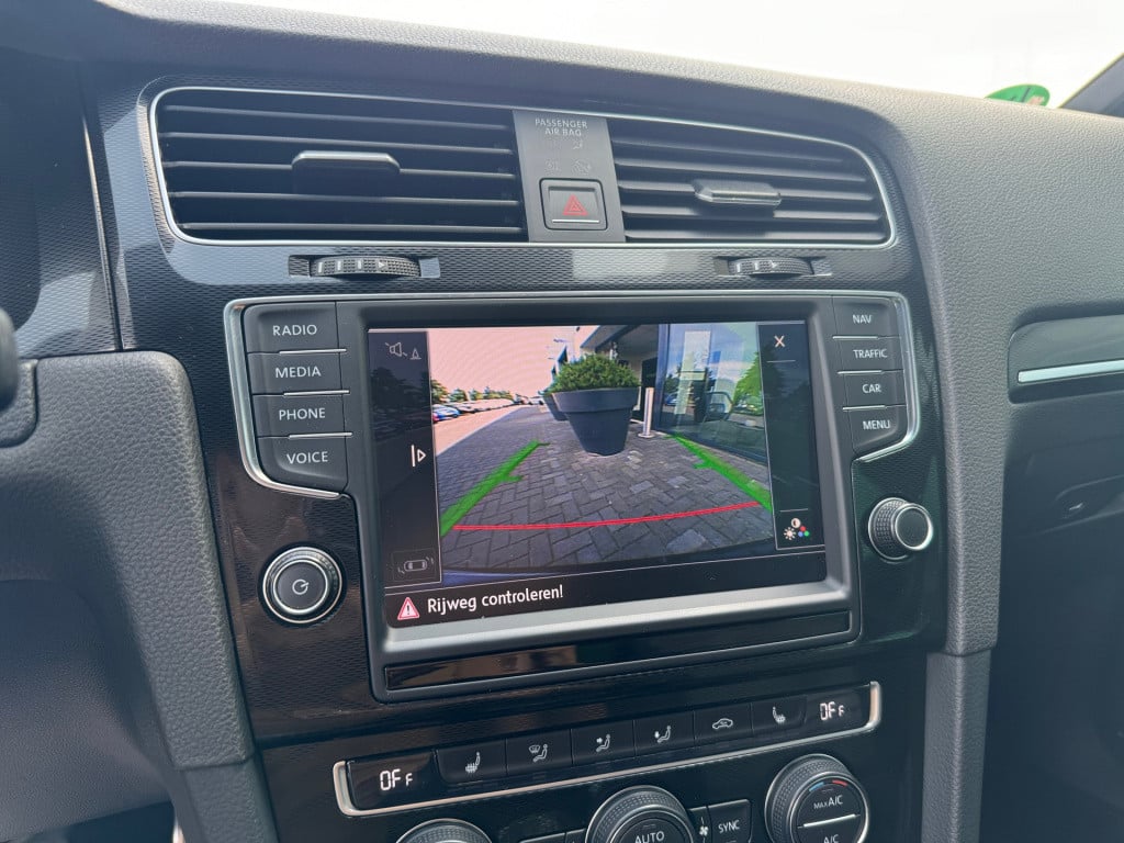 Volkswagen Golf 2.0 tsi gti performance * panoramadak * leer * xenon * navi