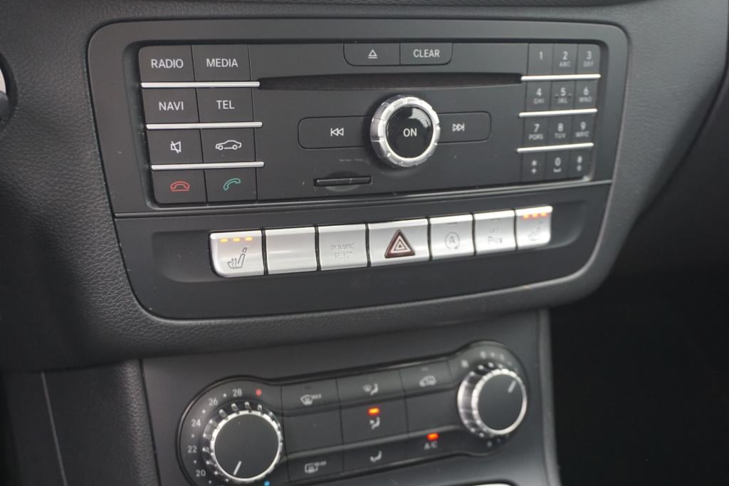 Mercedes-Benz B-Klasse 180 prestige automaat - climate / navi / cruise / st