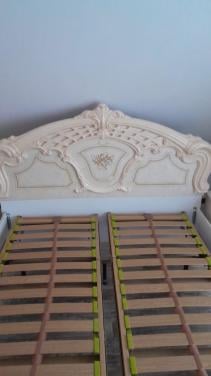 GRATIS bed + nachtkastjes + dressoir met spiegel