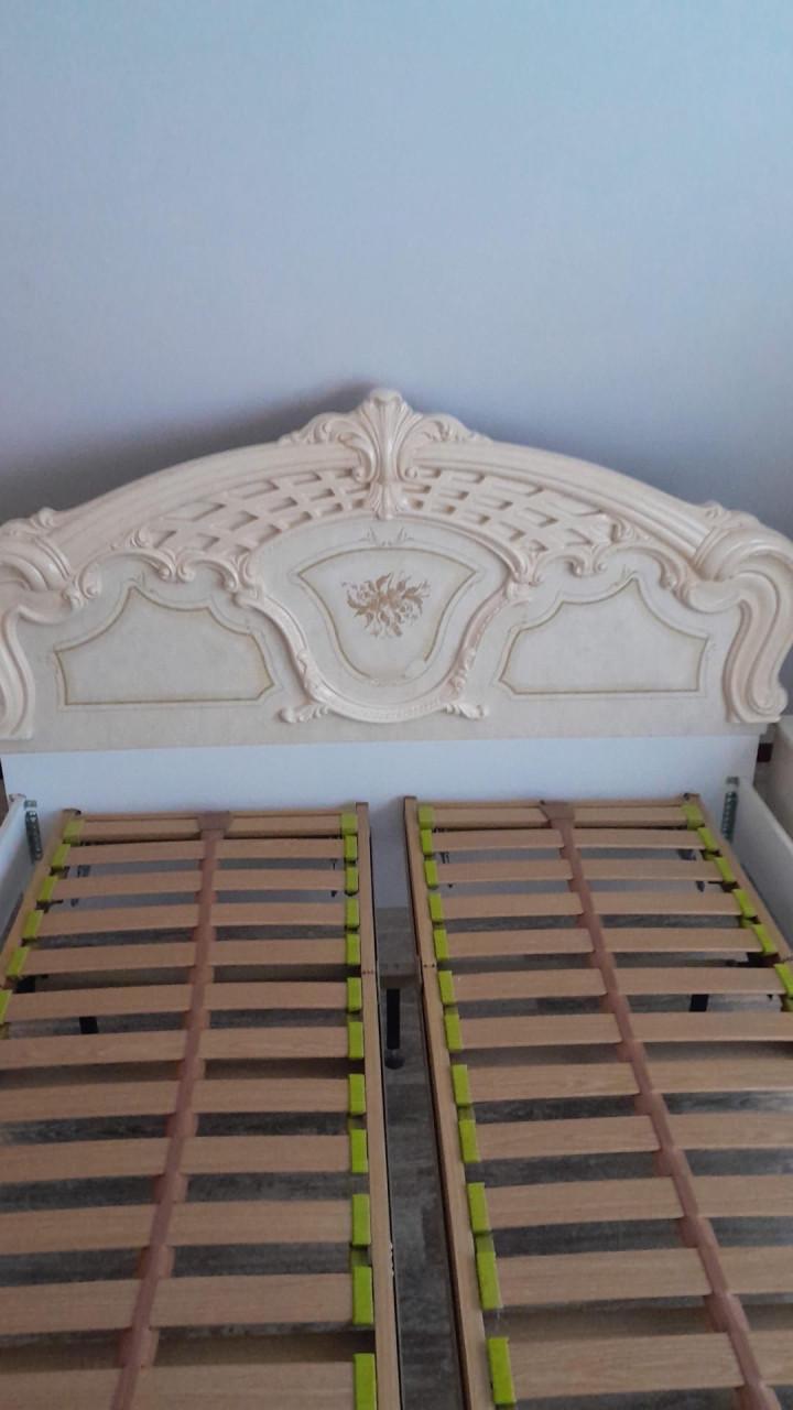 GRATIS bed + nachtkastjes + dressoir met spiegel