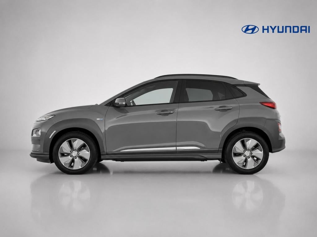 Hyundai Kona ev premium 64 kwh soh 95%