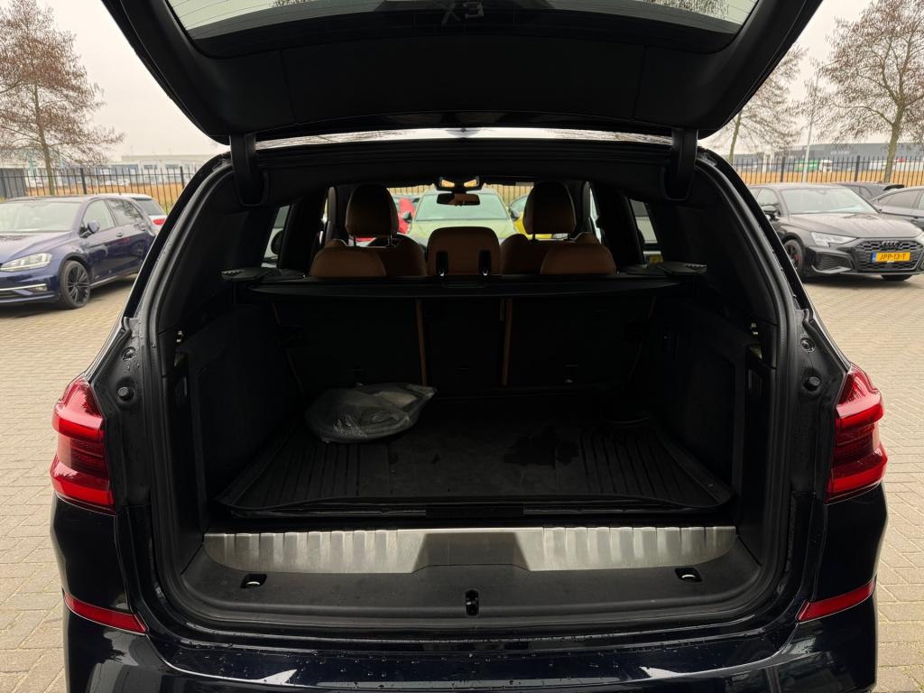 BMW X3 xdrive30e m edition * leder * pano * trekhaak