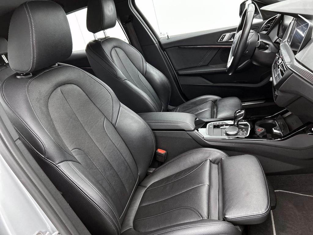 BMW 1 Serie 118i executive edition | overdraagbare bmw garantie | automaat 