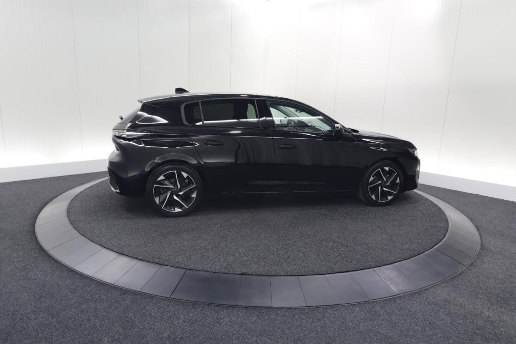Peugeot 308 puretech 130 allure | camera | navigatie | parkeersensoren | ap