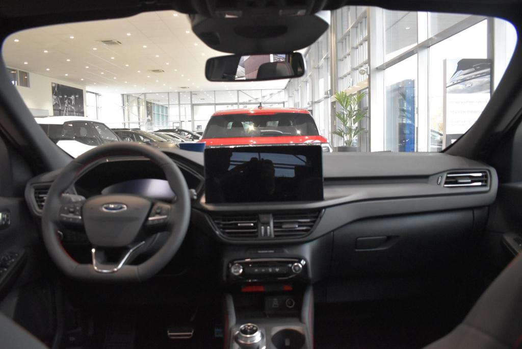 Ford Kuga 2.5 phev st-line x | showroom voorraad | €4000.- korting | blackp