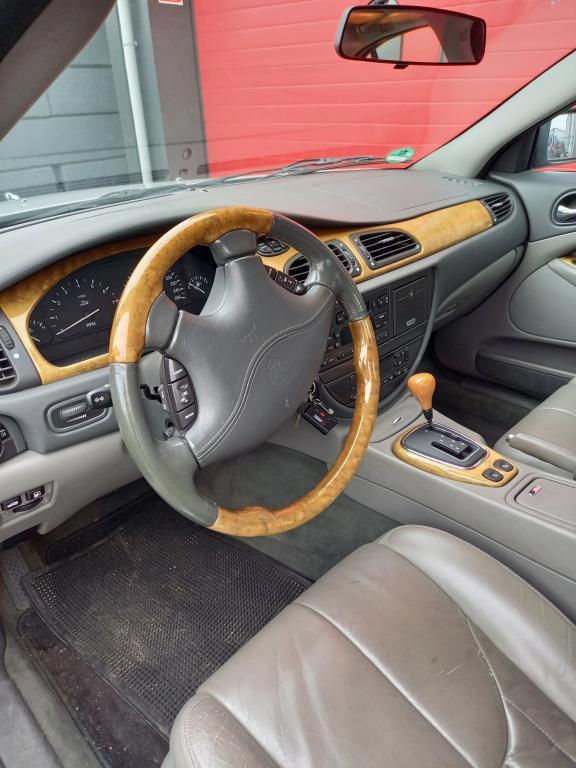 Jaguar S-Type 3.0 v6 executive automaat