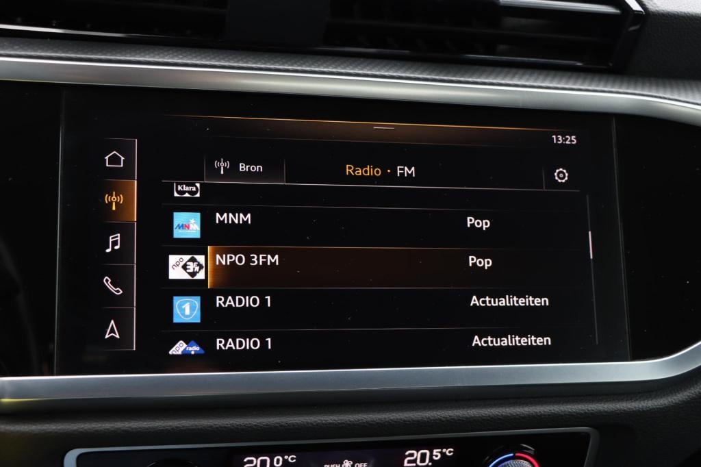 Audi Q3 35 tfsi pro line business