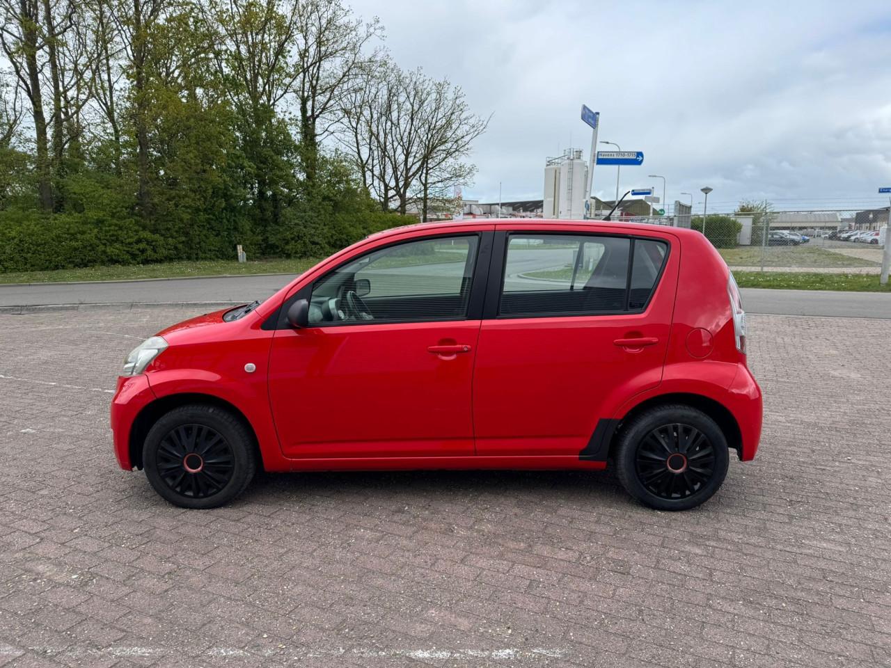Daihatsu sirion bj 2008 1500 euro