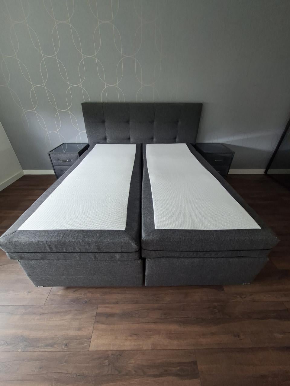 Boxspring elektrisch gratis af te halen