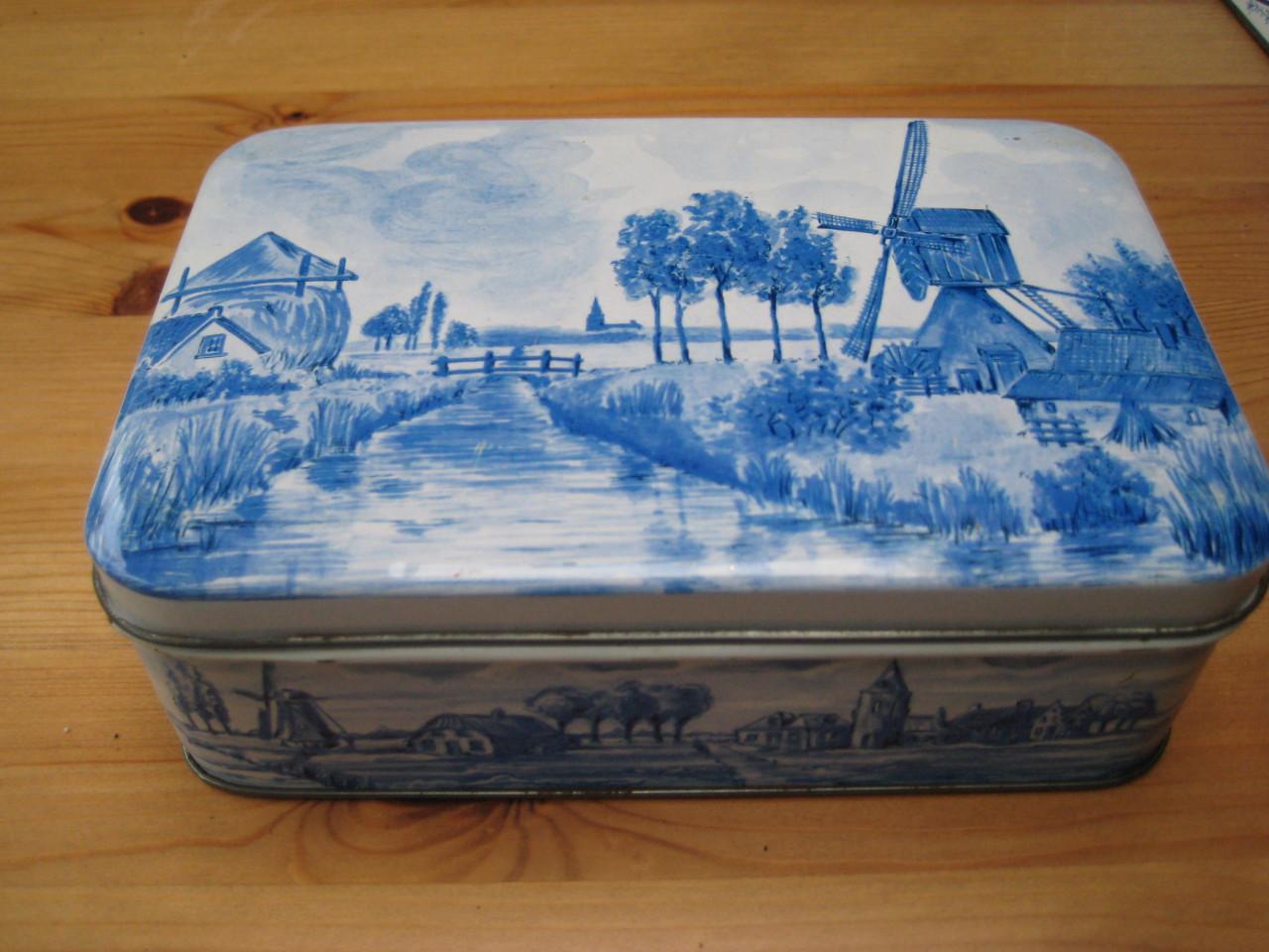 Verschillende trommeltjes in een koop,    doos 7