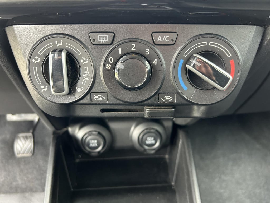 Suzuki Swift 1.2 select