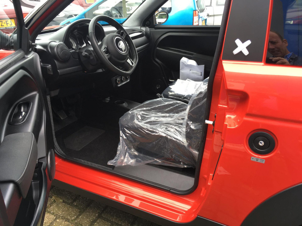 Microcar M.go 6 x sun dci 492 (nieuw)